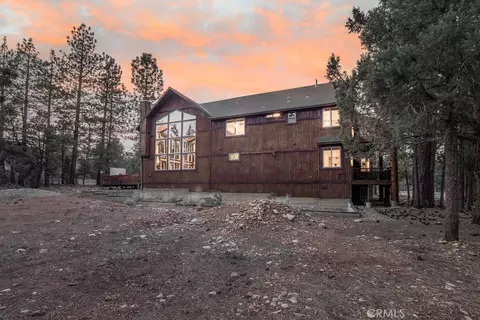 Exterior - 1086 Heritage, Big Bear City, CA 92314 photo 4 of 10