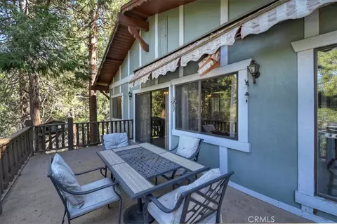 Exterior - 948 Arbula, Crestline, CA 92325 photo 7 of 9