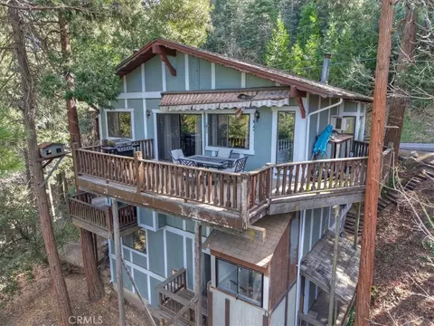 Exterior - 948 Arbula, Crestline, CA 92325 photo 2 of 9
