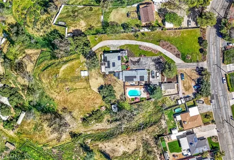 View/Area - 33574 Washington Dr, Yucaipa, CA 92399 photo 13 of 20