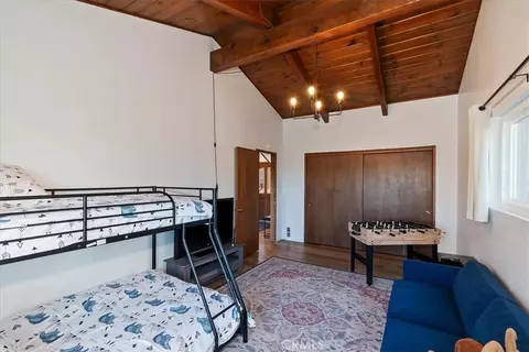 Bedroom - 26599 Placer, Lake Arrowhead, CA 92352 photo 7 of 9