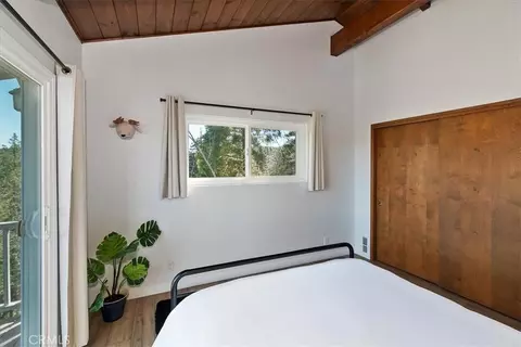 Bedroom - 26599 Placer, Lake Arrowhead, CA 92352 photo 9 of 9
