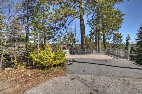 Exterior - 26599 Placer, Lake Arrowhead, CA 92352 photo 7 of 10