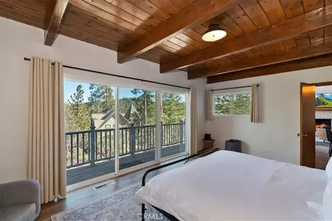 Bedroom - 26599 Placer, Lake Arrowhead, CA 92352 photo 3 of 9