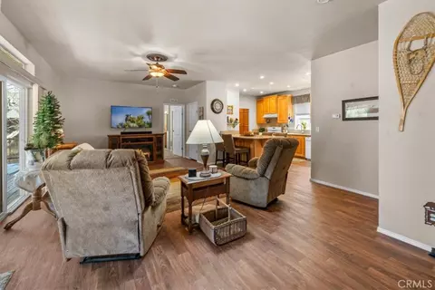 775 Riverside Ave, Sugarloaf, CA 92386 photo 3