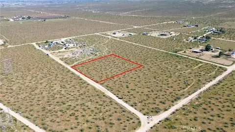 2 Via Seco, Apple Valley, CA 92308 photo 7