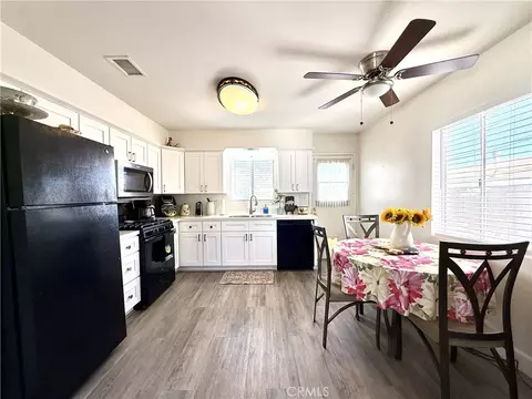 Kitchen - 1226 Turquoise, Mentone, CA 92359 photo 2 of 2