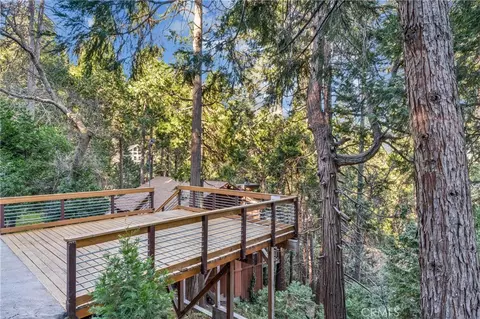 Exterior - 24166 Cresta, Crestline, CA 92325 photo 15 of 16