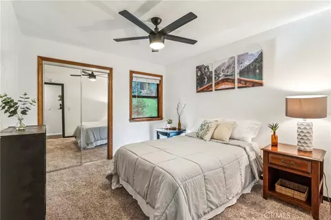 Bedroom - 24166 Cresta, Crestline, CA 92325 photo 2 of 6