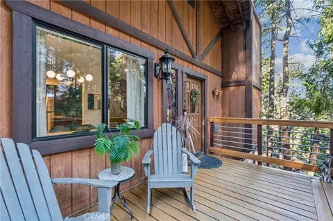 Exterior - 24166 Cresta, Crestline, CA 92325 photo 6 of 16