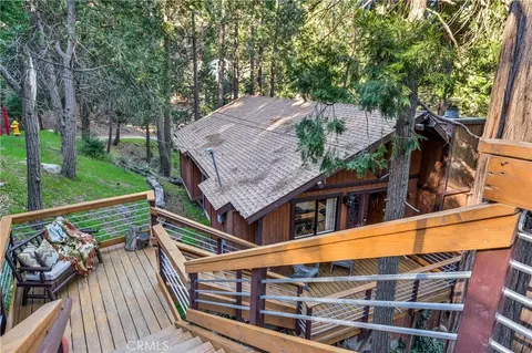 Exterior - 24166 Cresta, Crestline, CA 92325 photo 14 of 16