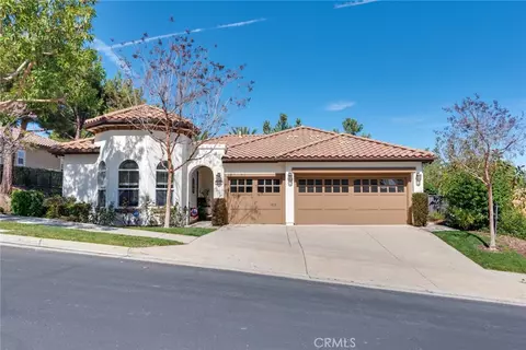 9328 Holly Ln, Corona, CA 92883
