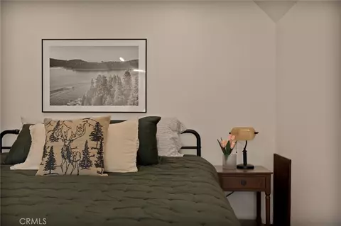 Bedroom - 915 Trinity, Lake Arrowhead, CA 92352 photo 8 of 8