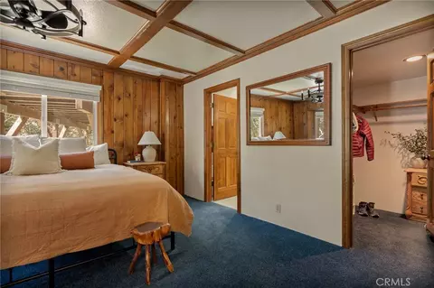 Bedroom - 915 Trinity, Lake Arrowhead, CA 92352 photo 3 of 9