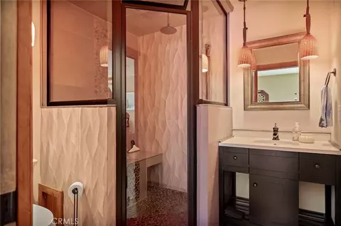Bath - 915 Trinity, Lake Arrowhead, CA 92352 photo 4 of 4