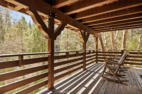Exterior - 915 Trinity, Lake Arrowhead, CA 92352 photo 5 of 9
