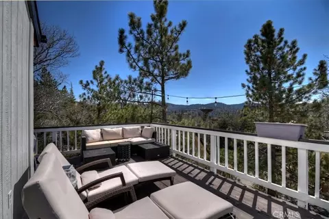 Exterior - 1211 Yosemite, Lake Arrowhead, CA 92352 photo 17 of 17