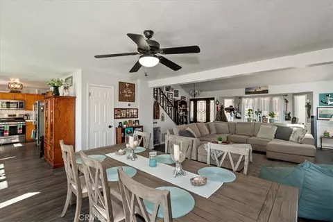 Dining - 1211 Yosemite, Lake Arrowhead, CA 92352 photo 4 of 4