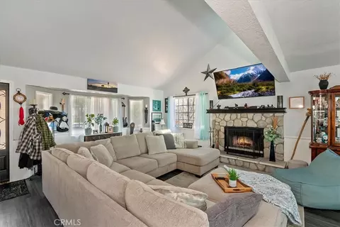 Living - 1211 Yosemite, Lake Arrowhead, CA 92352 photo 1 of 5