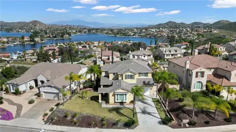 25 Volta Del Tintori St, Lake Elsinore, CA 92532