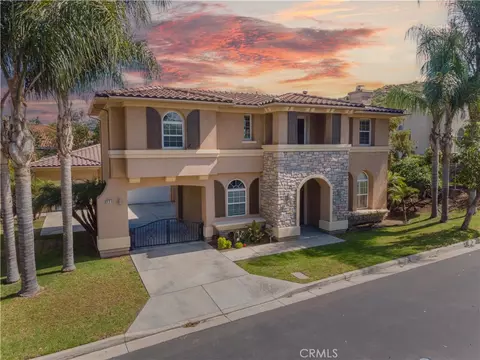 495 Ruth, Corona, CA 92879