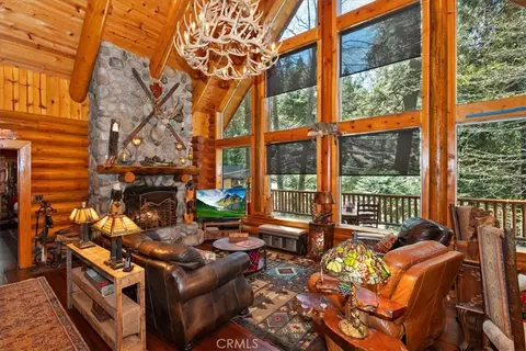 Living - 28730 Potomac, Lake Arrowhead, CA 92352 photo 3 of 5