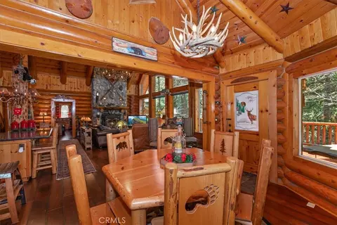 Dining - 28730 Potomac, Lake Arrowhead, CA 92352 photo 3 of 3