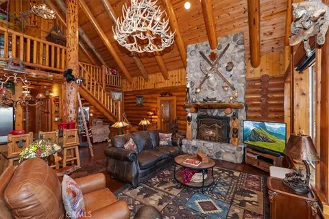 Living - 28730 Potomac, Lake Arrowhead, CA 92352 photo 2 of 5