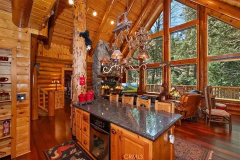 Kitchen - 28730 Potomac, Lake Arrowhead, CA 92352 photo 5 of 5