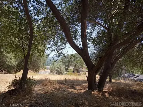 0 Live Oak Dr, Oakhurst, CA 93644