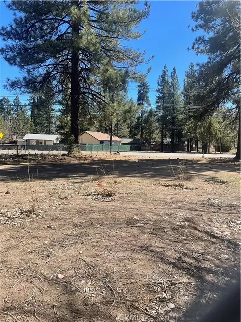109 W North Shore Dr, Big Bear City, CA 92314