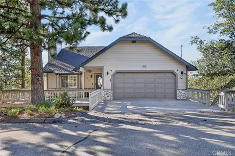 Exterior - 28738 Bryce Dr, Lake Arrowhead, CA 92352 photo 9 of 12