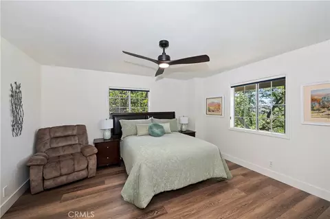 Bedroom - 28738 Bryce Dr, Lake Arrowhead, CA 92352 photo 6 of 8
