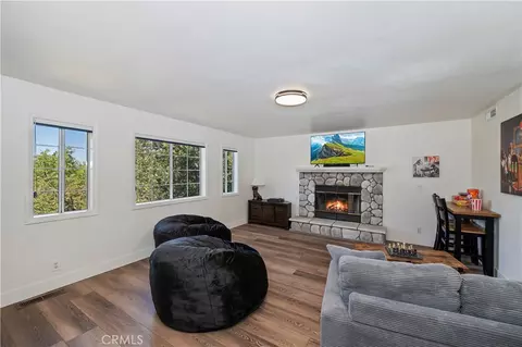 Living - 28738 Bryce Dr, Lake Arrowhead, CA 92352 photo 6 of 6