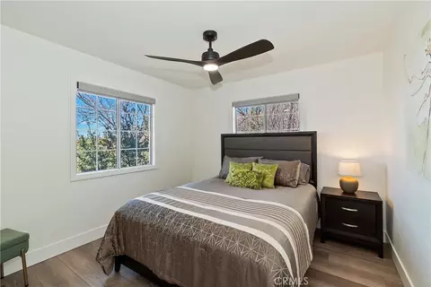 Bedroom - 28738 Bryce Dr, Lake Arrowhead, CA 92352 photo 4 of 8