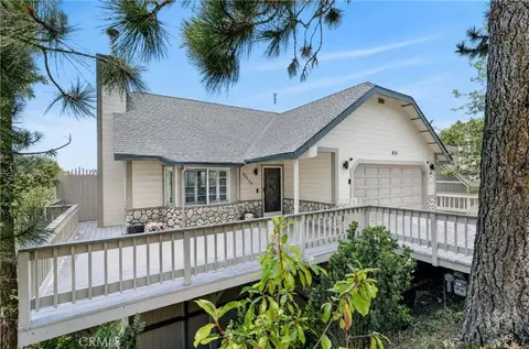 Exterior - 28738 Bryce Dr, Lake Arrowhead, CA 92352 photo 10 of 12