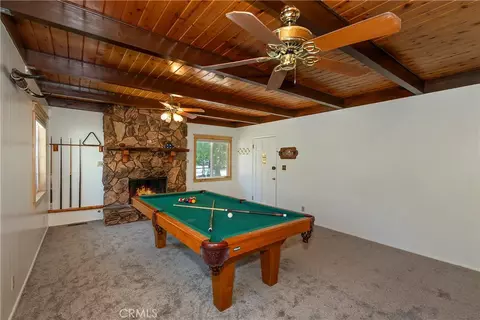 Living - 828 Tehama Dr, Big Bear Lake, CA 92315 photo 1 of 4