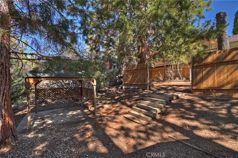 Exterior - 828 Tehama Dr, Big Bear Lake, CA 92315 photo 7 of 10