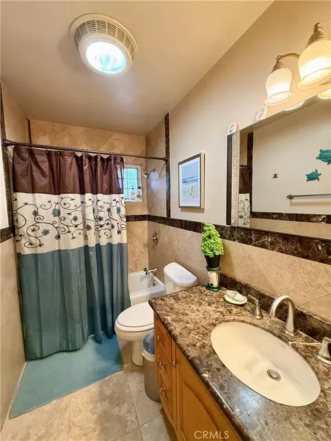 Bath - 11833 Grayling, Whittier, CA 90604 photo 1 of 4