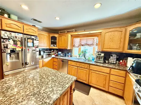 Kitchen - 11833 Grayling, Whittier, CA 90604 photo 4 of 6