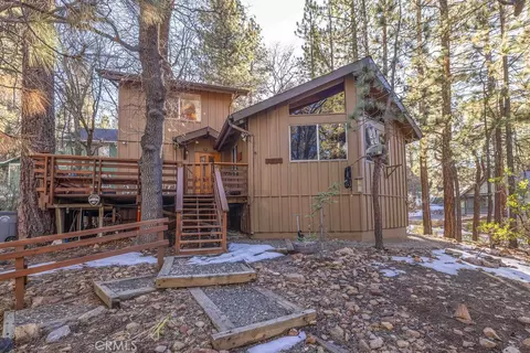 Exterior - 41789 Comstock, Big Bear Lake, CA 92315 photo 9 of 10