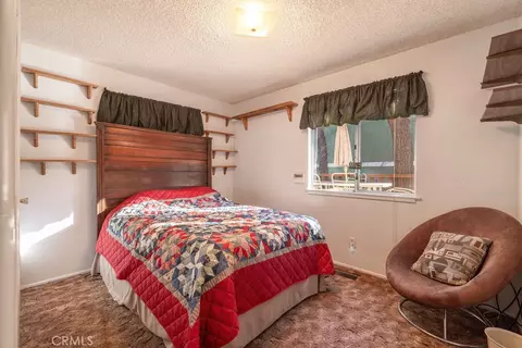 Bedroom - 41789 Comstock, Big Bear Lake, CA 92315 photo 4 of 12