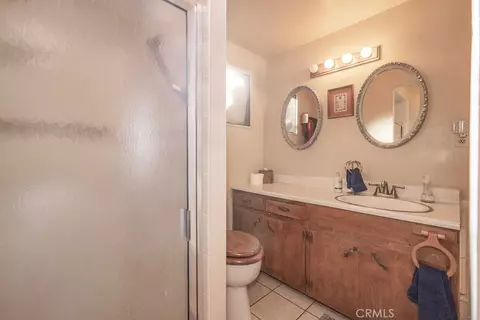 Bath - 41789 Comstock, Big Bear Lake, CA 92315 photo 2 of 4