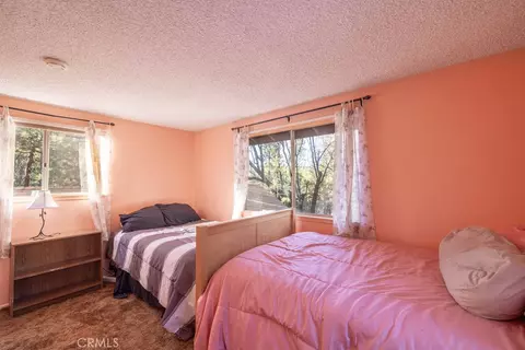 Bedroom - 41789 Comstock, Big Bear Lake, CA 92315 photo 12 of 12