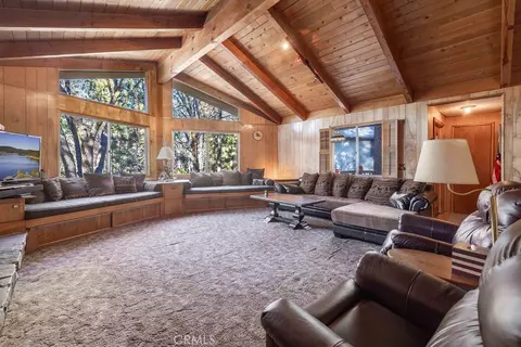 Living - 41789 Comstock, Big Bear Lake, CA 92315 photo 2 of 4