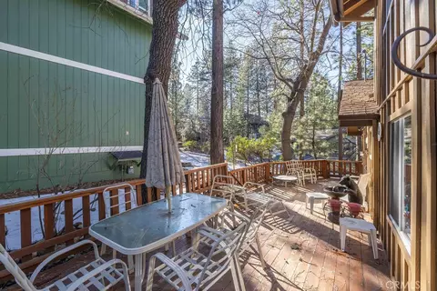 Exterior - 41789 Comstock, Big Bear Lake, CA 92315 photo 7 of 10