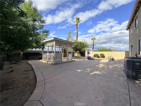 Exterior - 562 Quigley Ln, Perris, CA 92570 photo 5 of 5