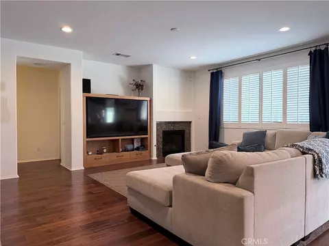 Living - 562 Quigley Ln, Perris, CA 92570 photo 6 of 7