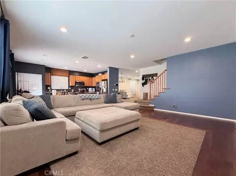 Living - 562 Quigley Ln, Perris, CA 92570 photo 4 of 7