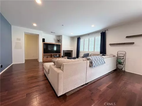 Living - 562 Quigley Ln, Perris, CA 92570 photo 5 of 7